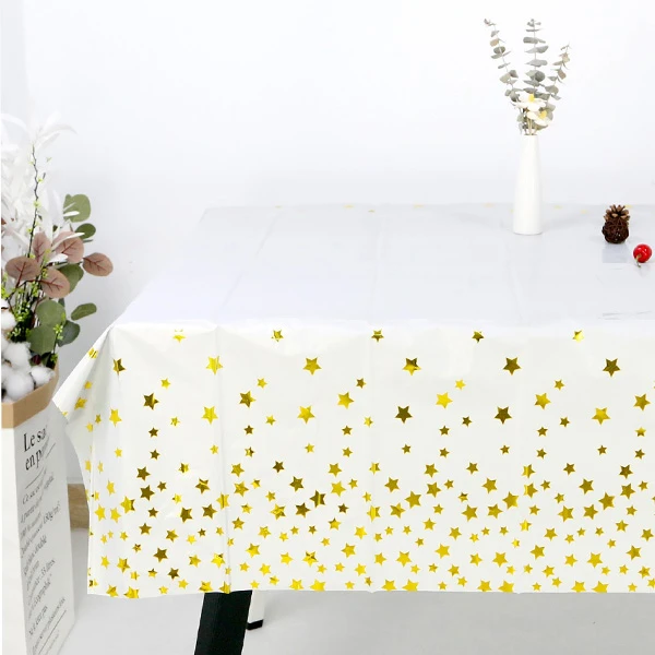 Mantel cromado Blanco con estrellas doradas's foto | Dádiva |  BizneCubano